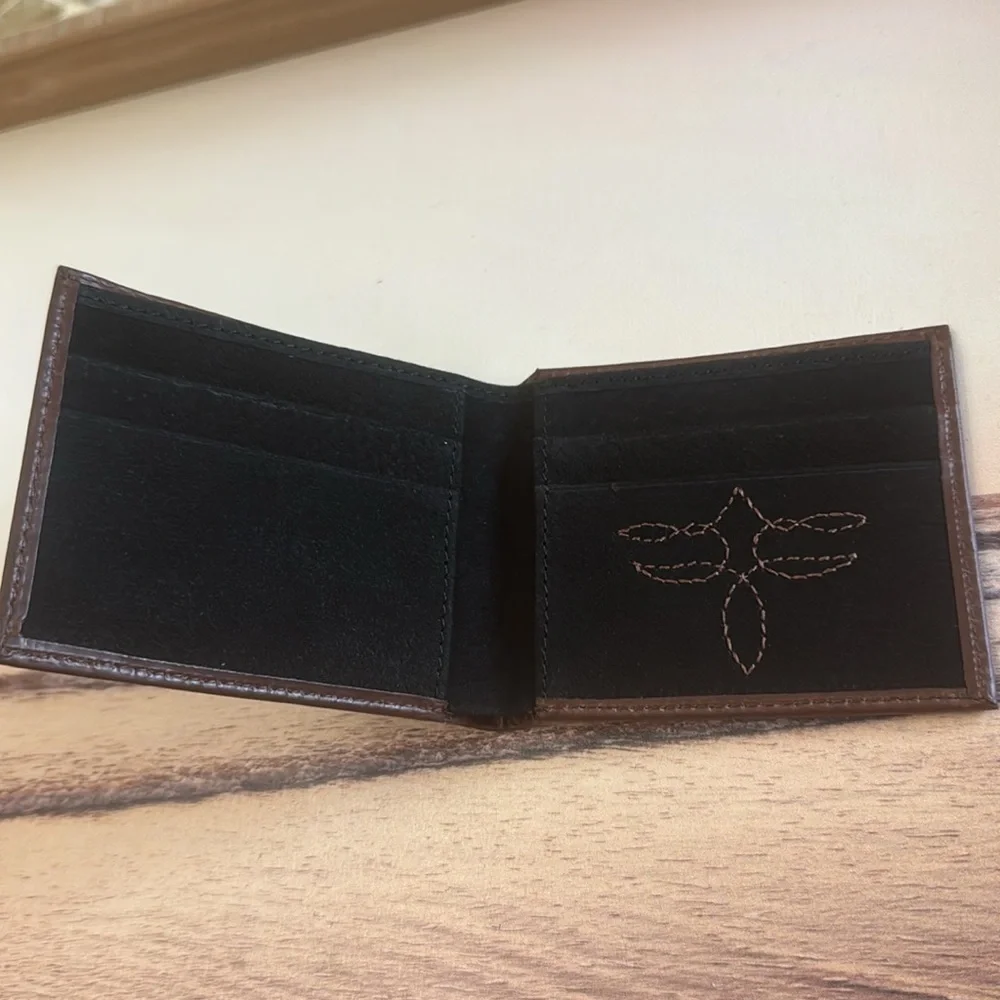 Justin Boots Genuine Leather Slim Bifold Brown Boot Stitch RFID Wallet